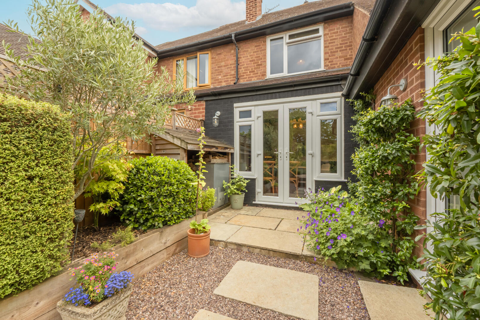 Timberdine Avenue, Worcester